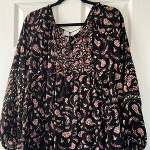 Old Navy Cute Blouse